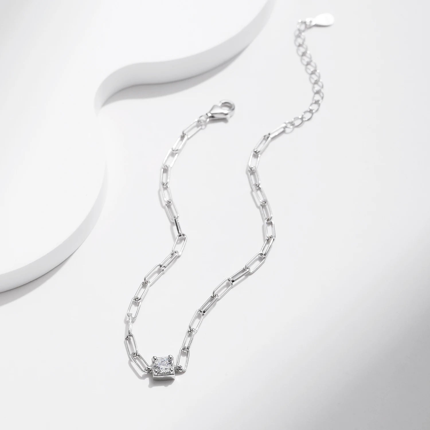 Moissanite Novara Bracelet - Cleora