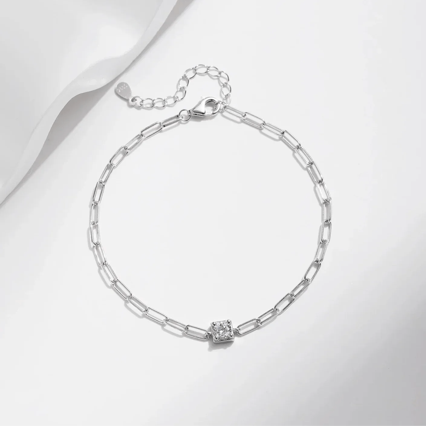 Moissanite Novara Bracelet - Cleora