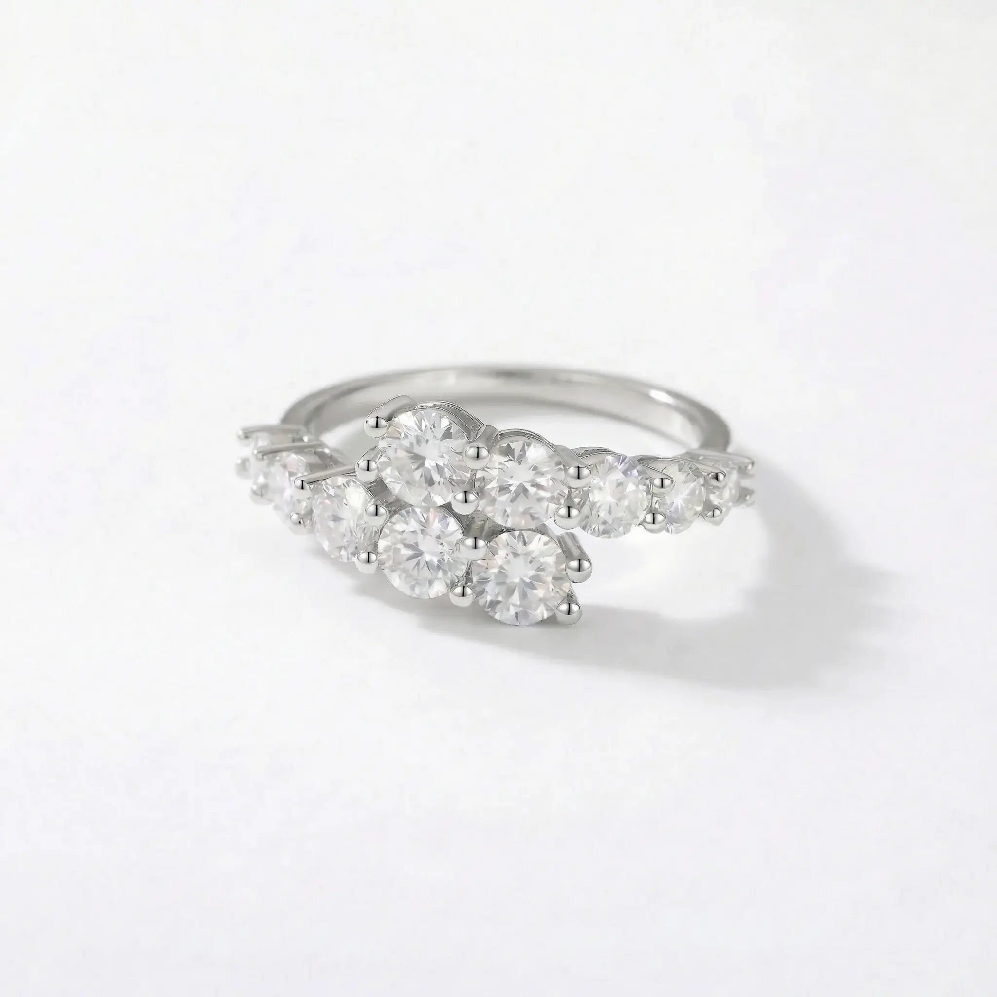 Everlight Moissanite Band - Cleora
